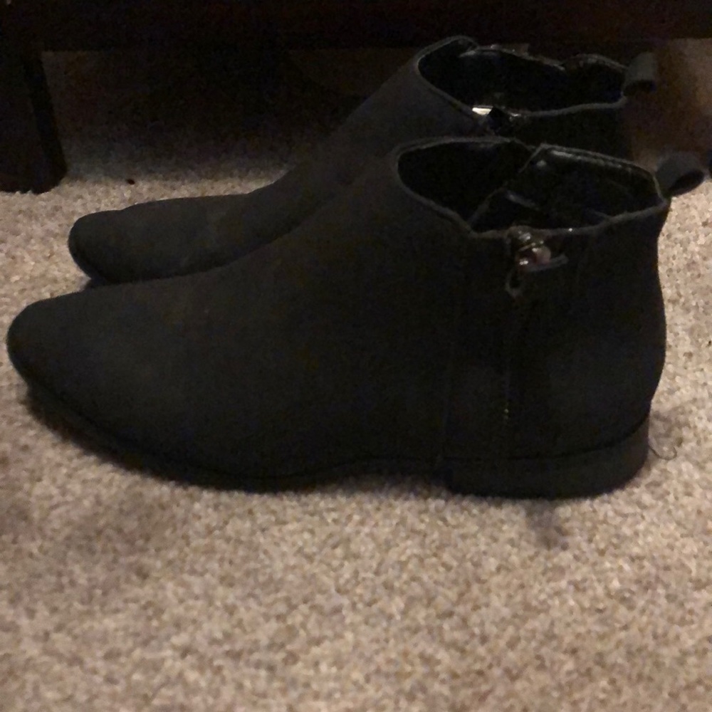 Black ankle boots! Used once.